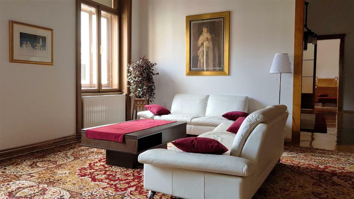 Luxury Apartment In The Heart Of Varaždin Zewnętrze zdjęcie